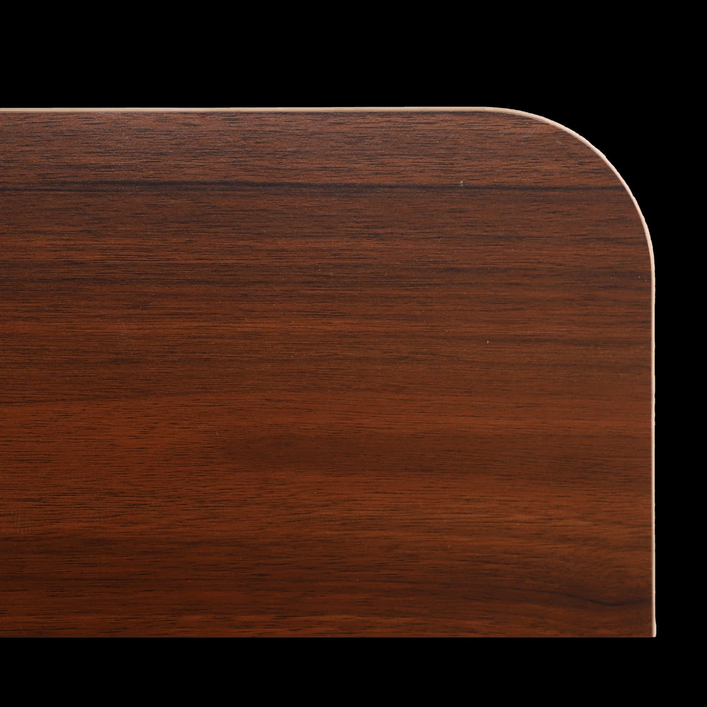 פלטת עץ לשולחן