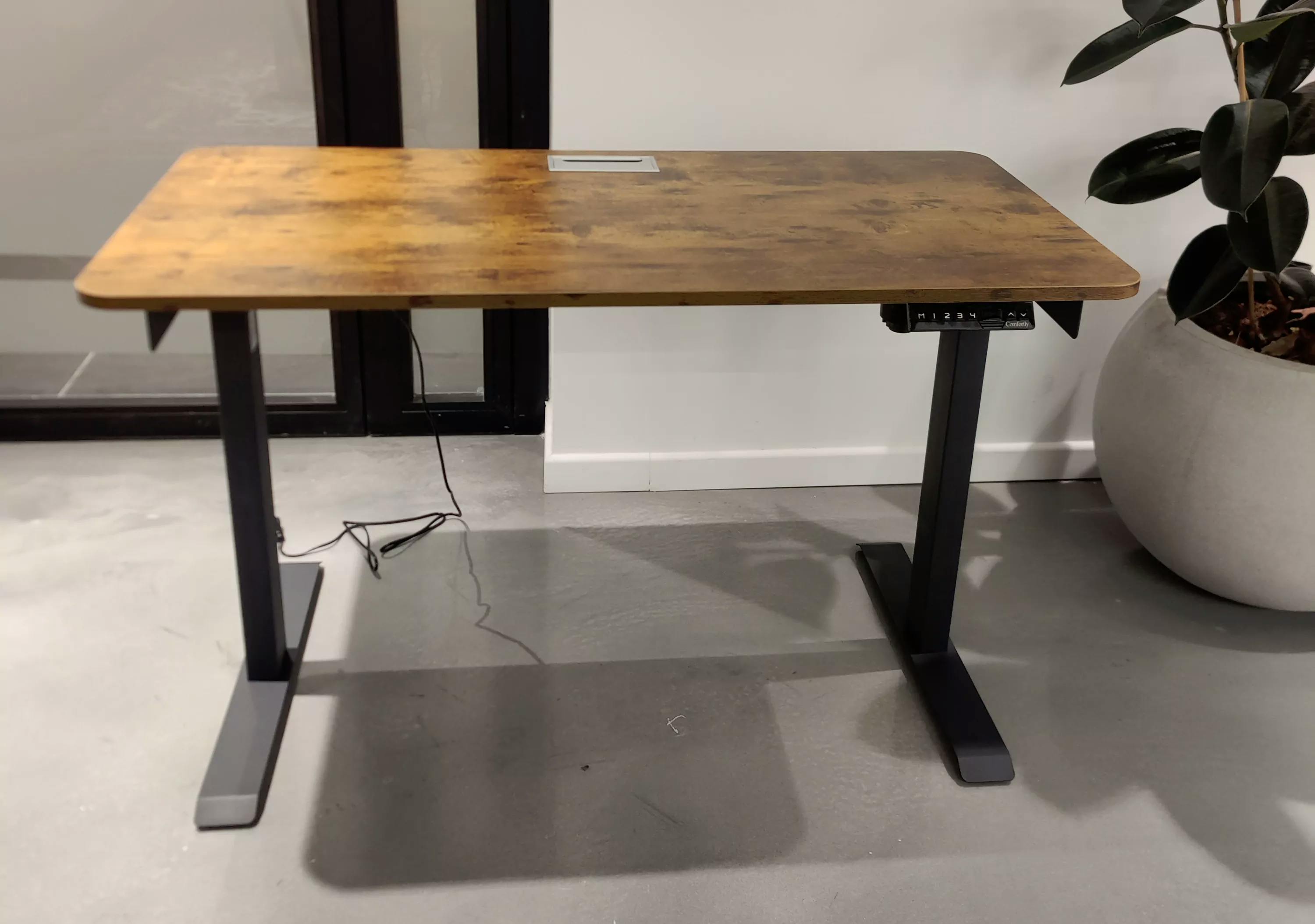 שולחן עמידה ישיבה